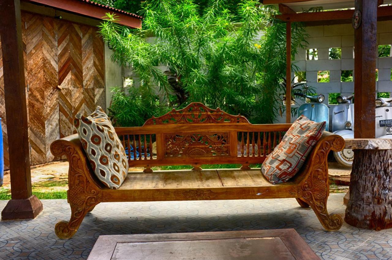 Ayu Hotel Карімунджава Екстер'єр фото